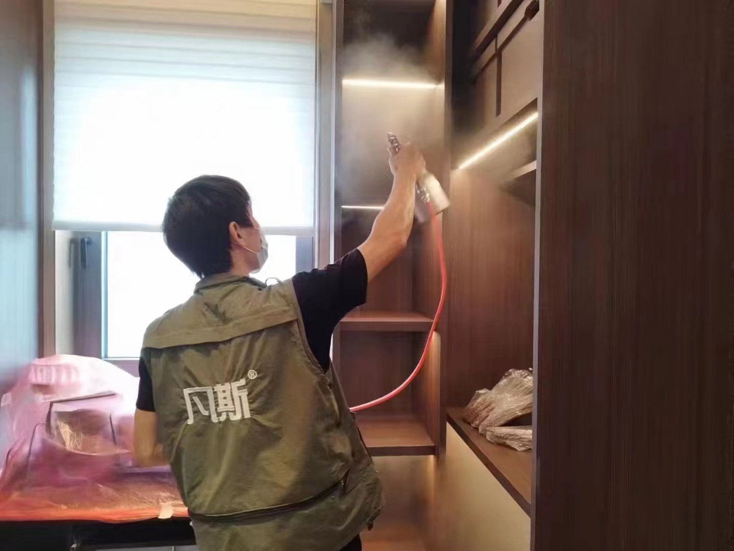 空氣清新劑能去除室內(nèi)的臭味嗎？廁所臭味該如何處理